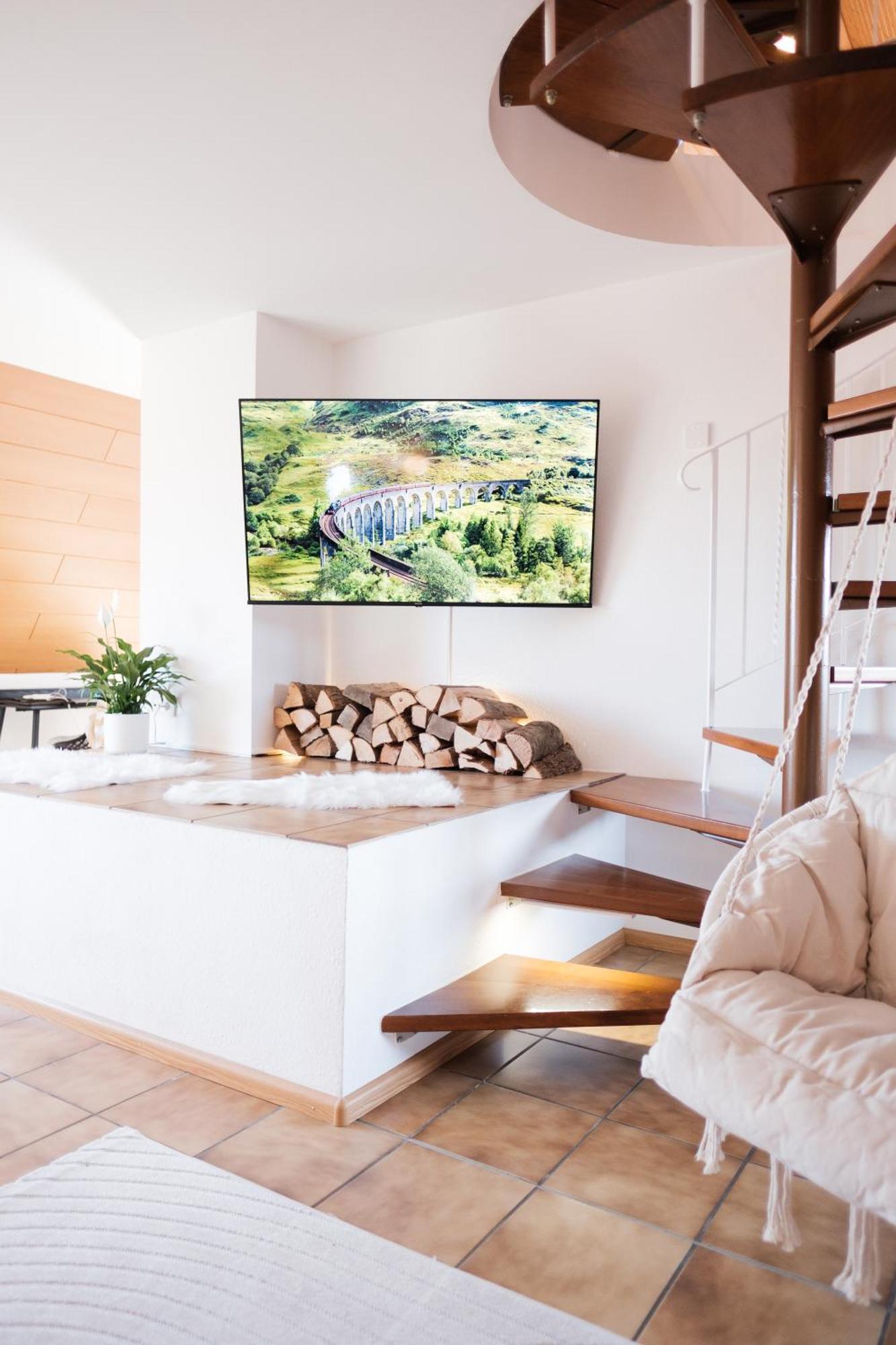 Neu Deluxe Suite Muensterblick, Maisonette, Kingsize Bett, Kueche, Netflix, Aussicht, E-Kamin Bad Säckingen Exteriör bild